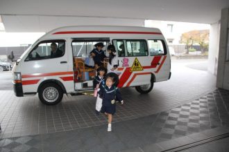 伸びる子ども