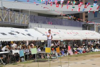 柳澤弘樹先生、運動会に来園